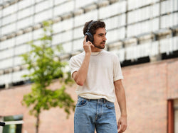 Momentum 4 Wireless
